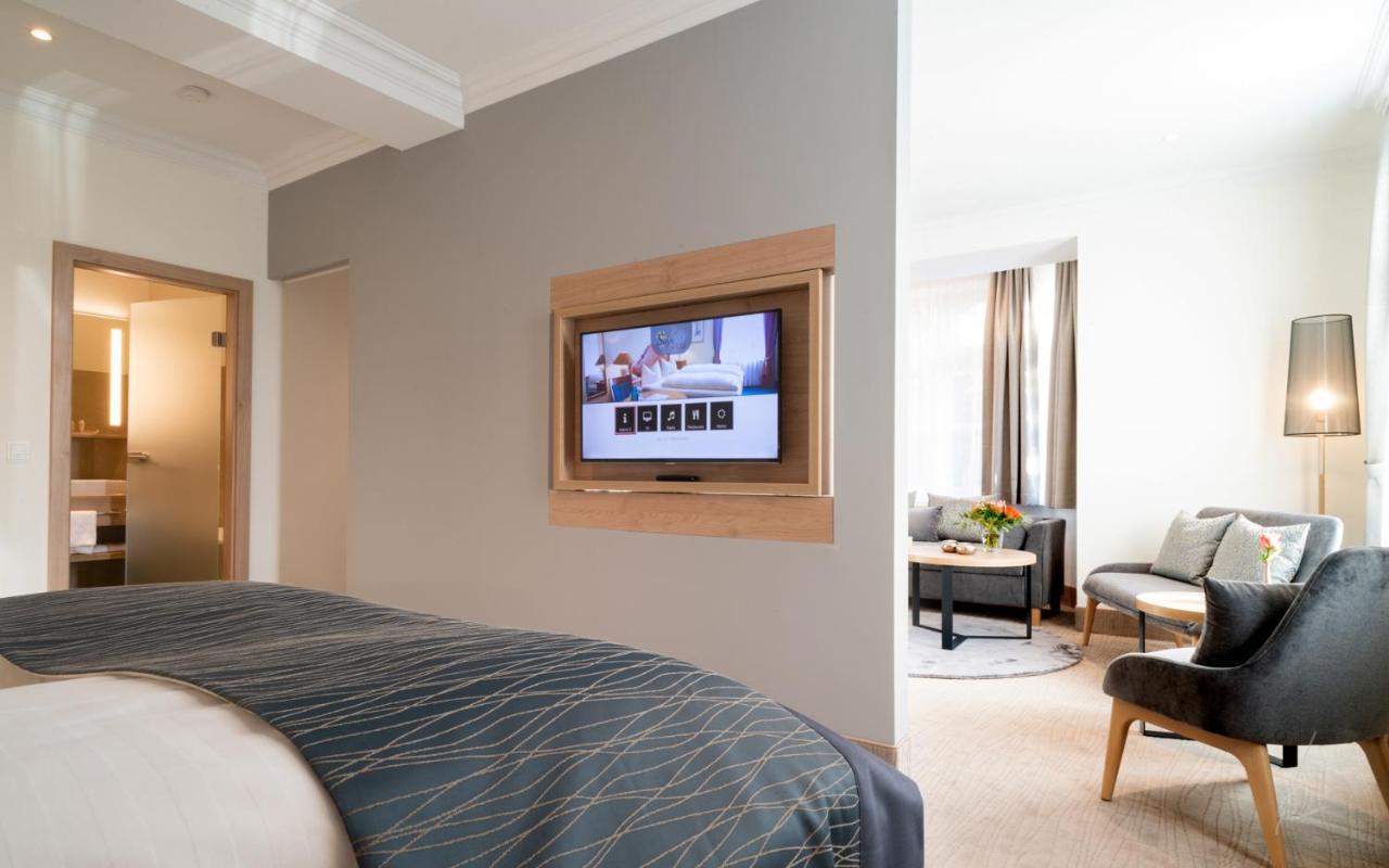 בנדורף Romantik Hotel Villa Sayn מראה חיצוני תמונה
