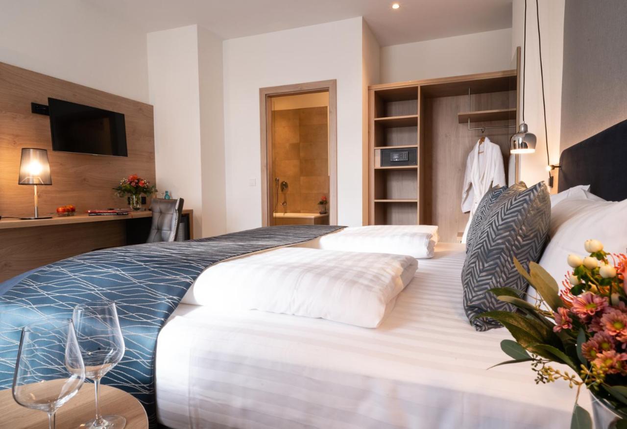 בנדורף Romantik Hotel Villa Sayn מראה חיצוני תמונה
